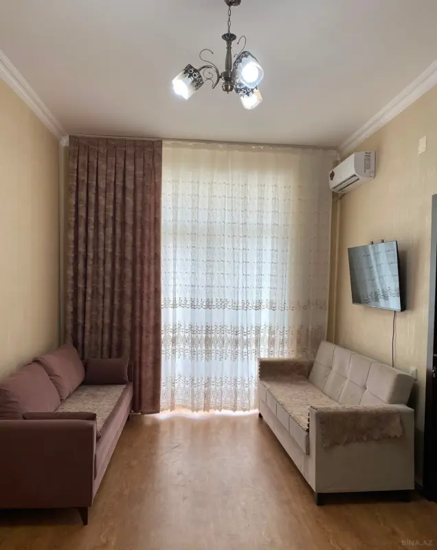 Satılır 1 otaqlı mənzil 44 m²