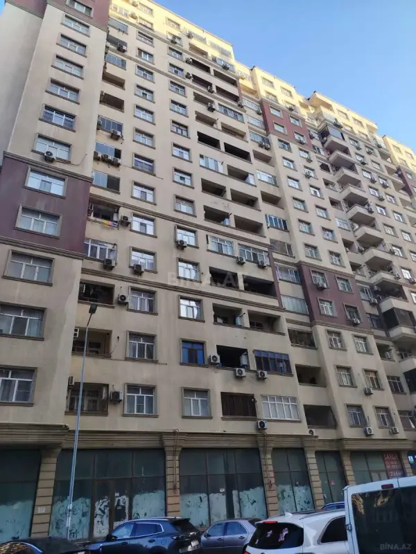 Satılır 3 otaqlı mənzil 114.1 m²