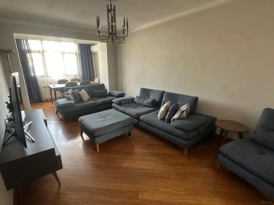 Kirayə verilir 3 otaqlı mənzil 80 m²