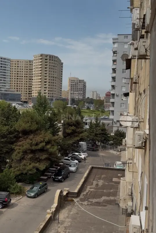 Satılır 3 otaqlı mənzil 62 m²