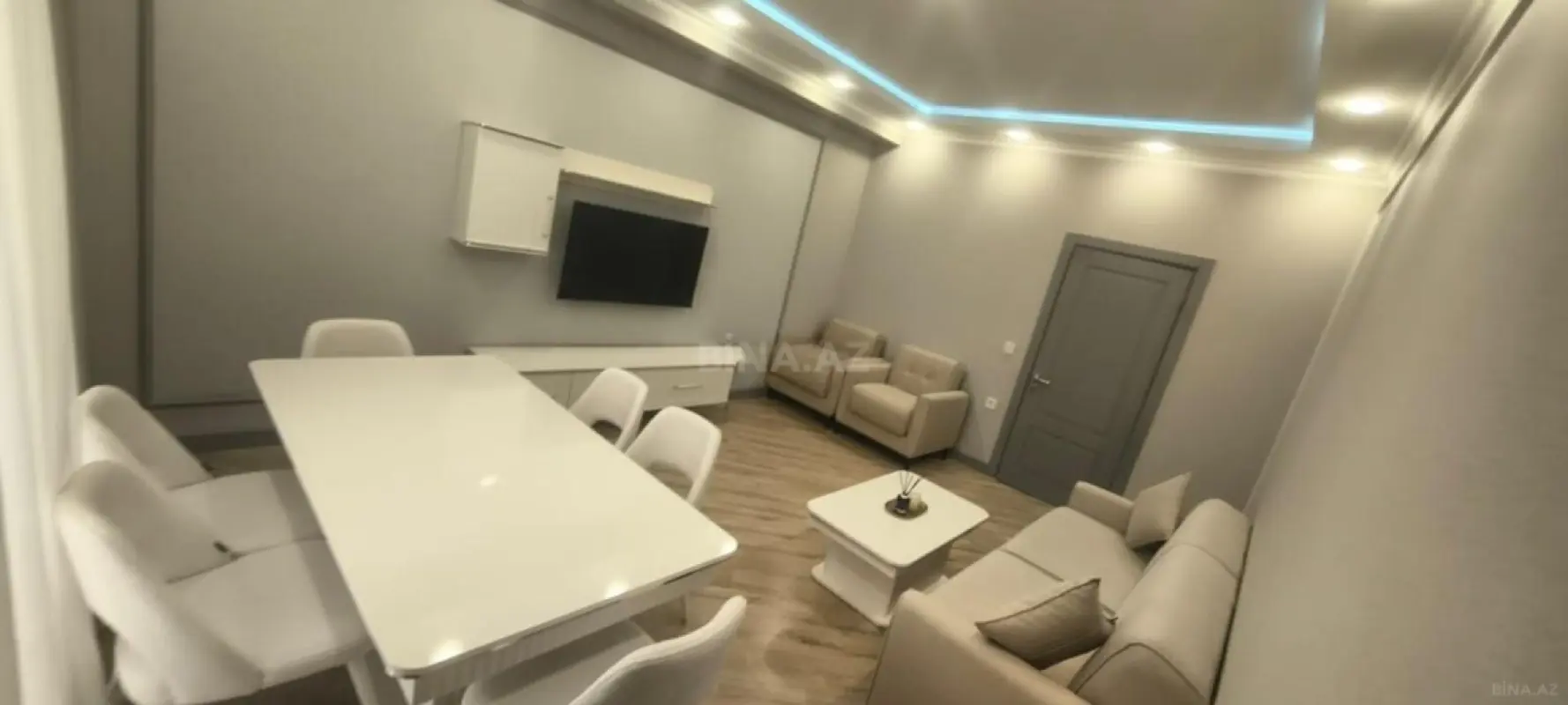 Kirayə verilir 3 otaqlı mənzil 110 m²