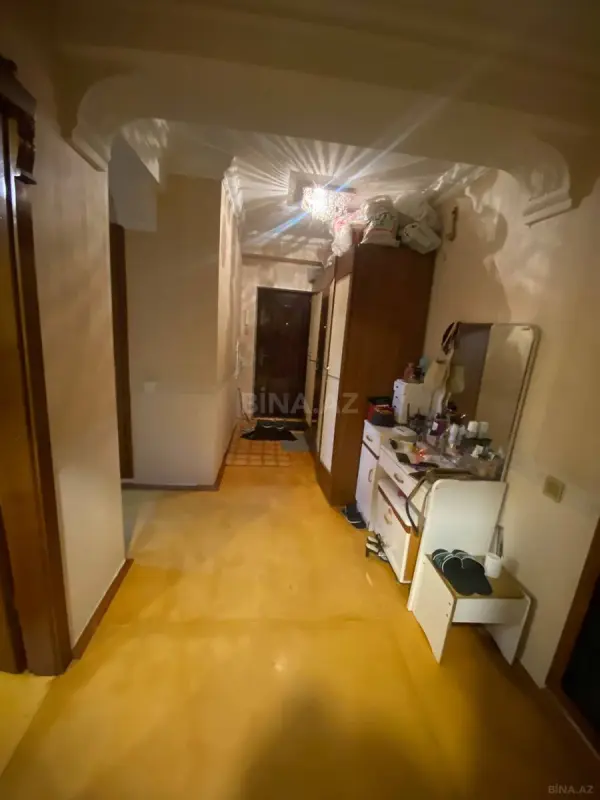 Satılır 2 otaqlı mənzil 94 m²