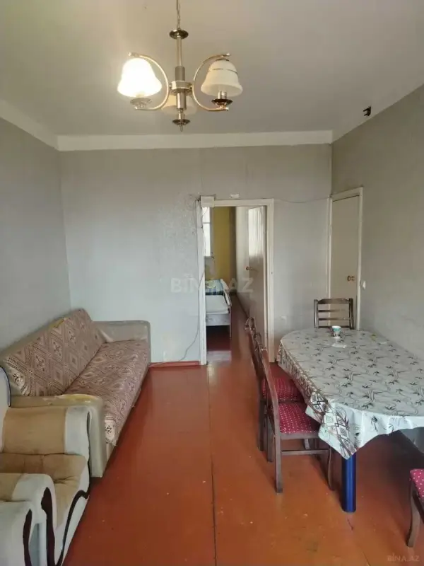 Satılır 2 otaqlı mənzil 55 m²