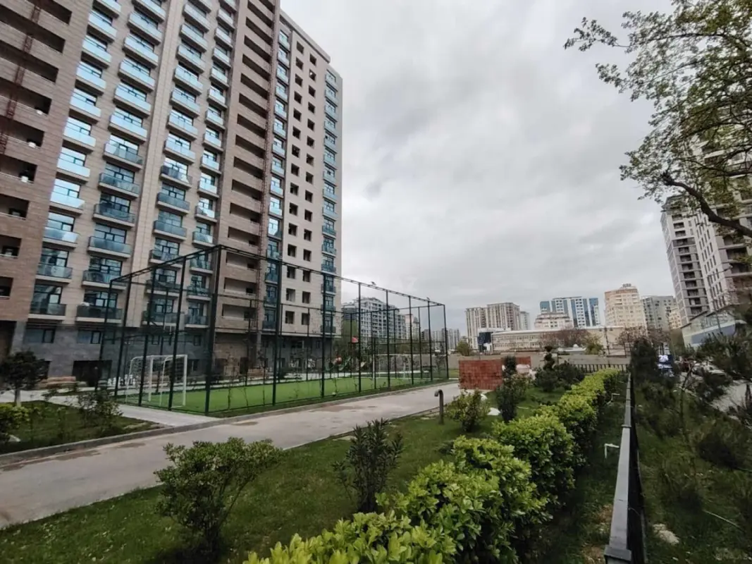 Kirayə verilir 3 otaqlı mənzil 90 m²