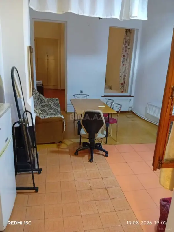 Kirayə verilir 2 otaqlı mənzil 55 m²
