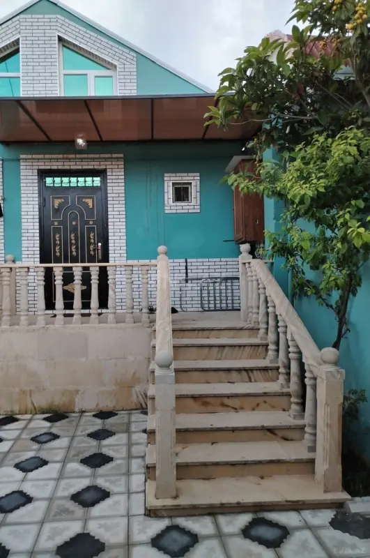 Satılır 3 otaqlı həyət evi 80 m²