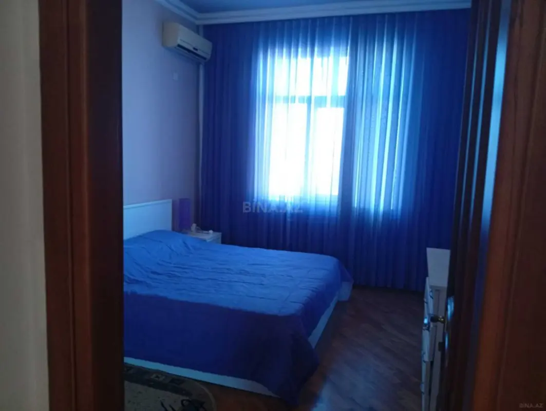 Kirayə verilir 2 otaqlı mənzil 75 m²