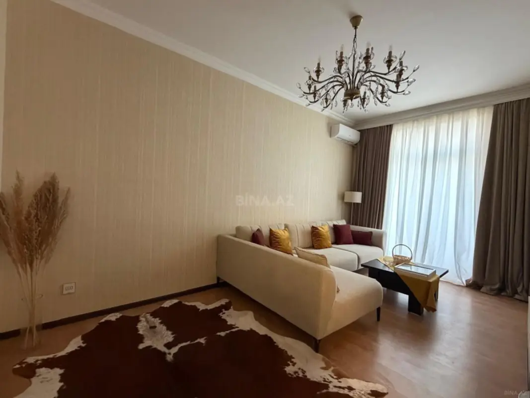 Kirayə verilir 3 otaqlı mənzil 100 m²