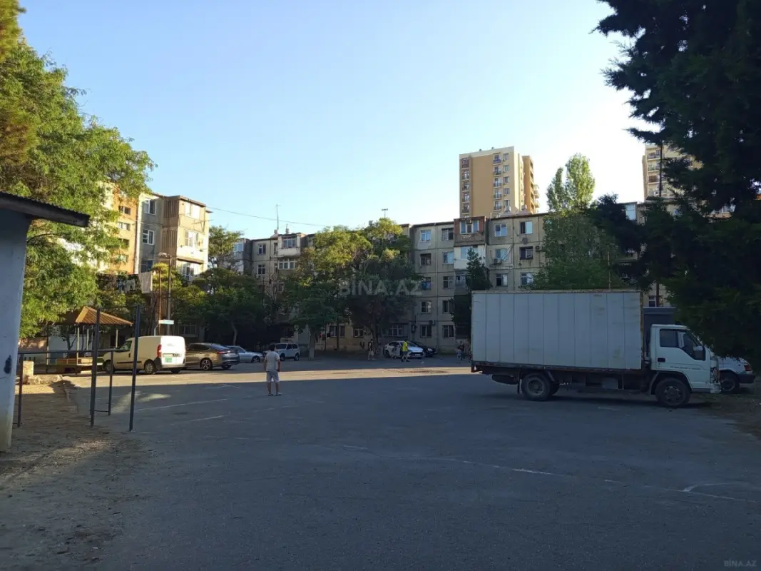 Satılır 2 otaqlı mənzil 42 m²
