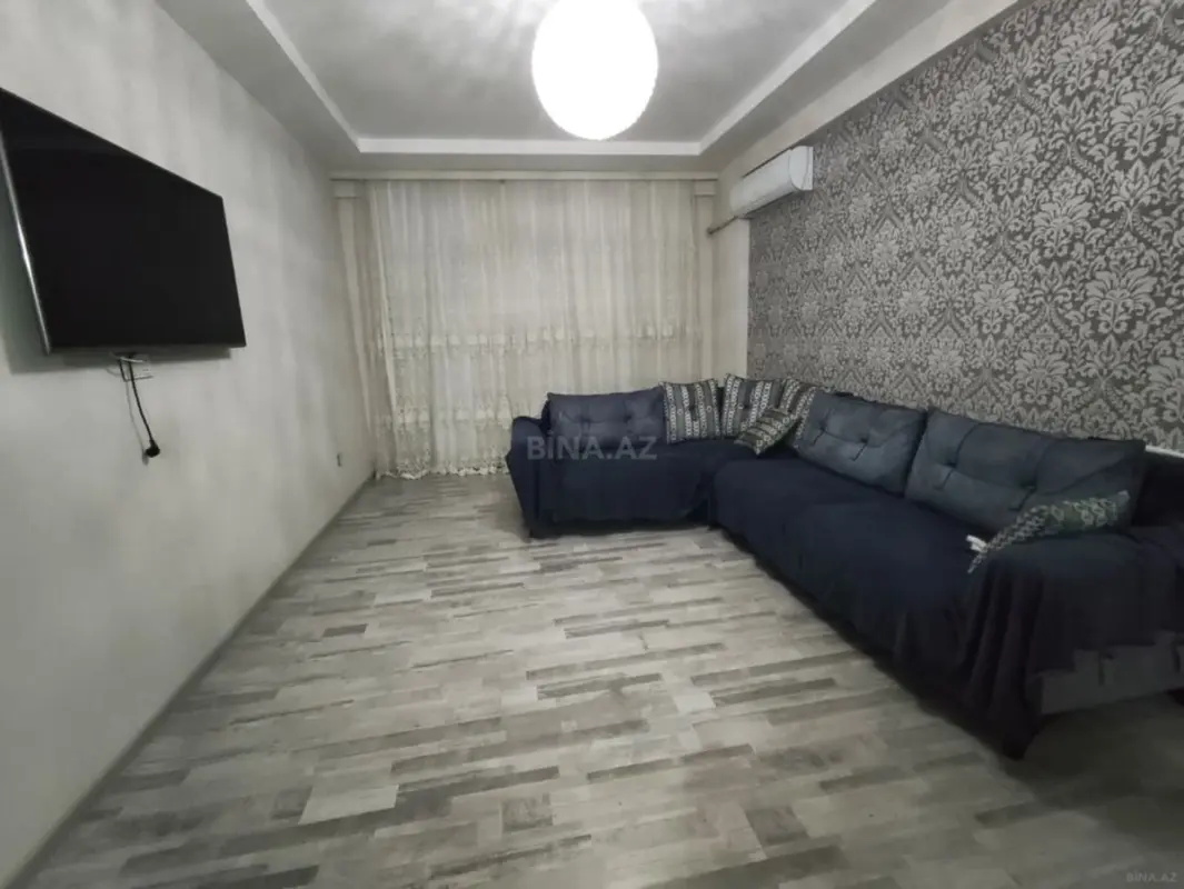 Kirayə verilir 4 otaqlı mənzil 185 m²