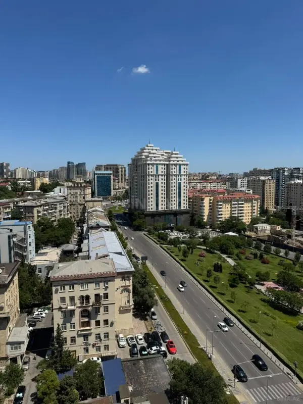 Satılır 3 otaqlı mənzil 85 m²