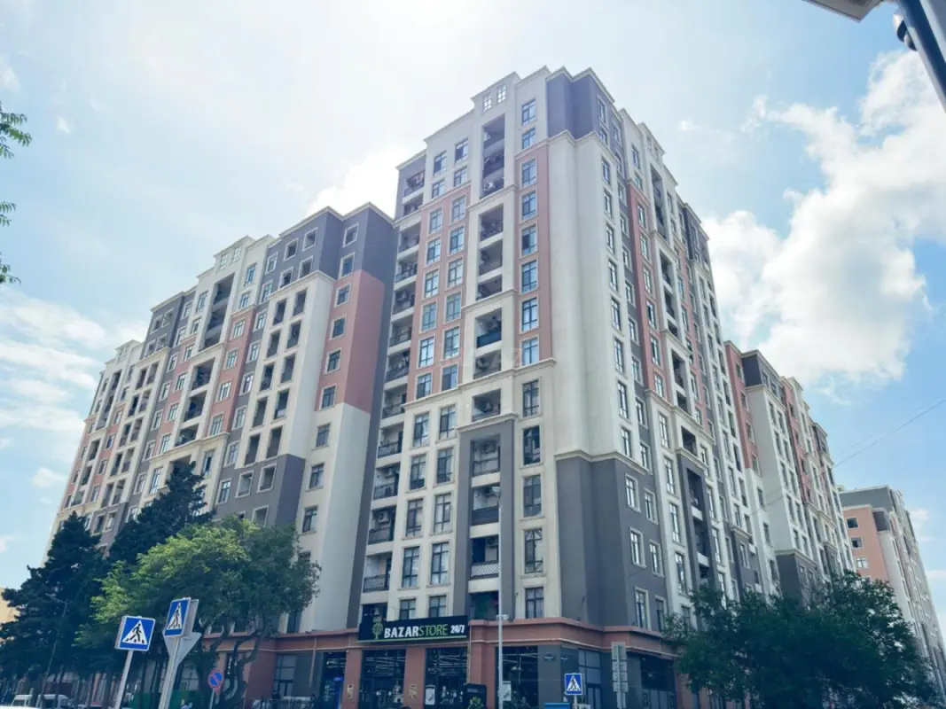 Satılır 1 otaqlı mənzil 62 m²