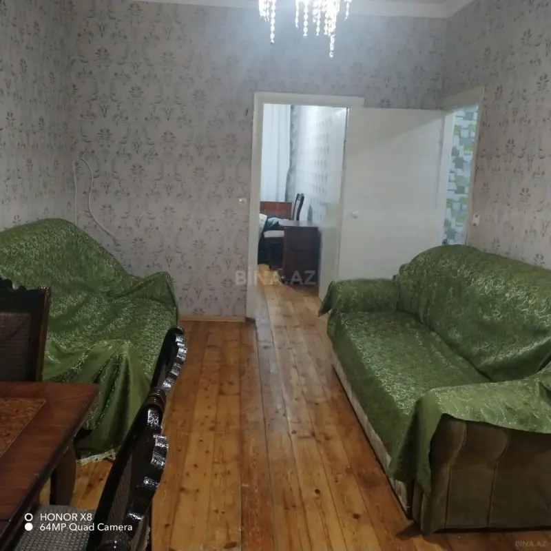 Kirayə verilir 2 otaqlı mənzil 55 m²