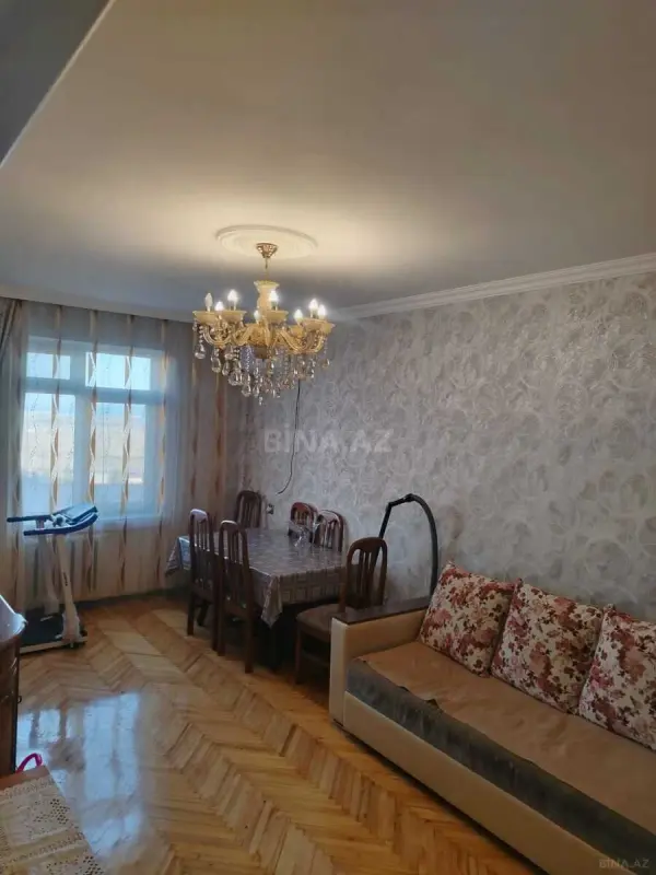 Satılır 2 otaqlı mənzil 60 m²