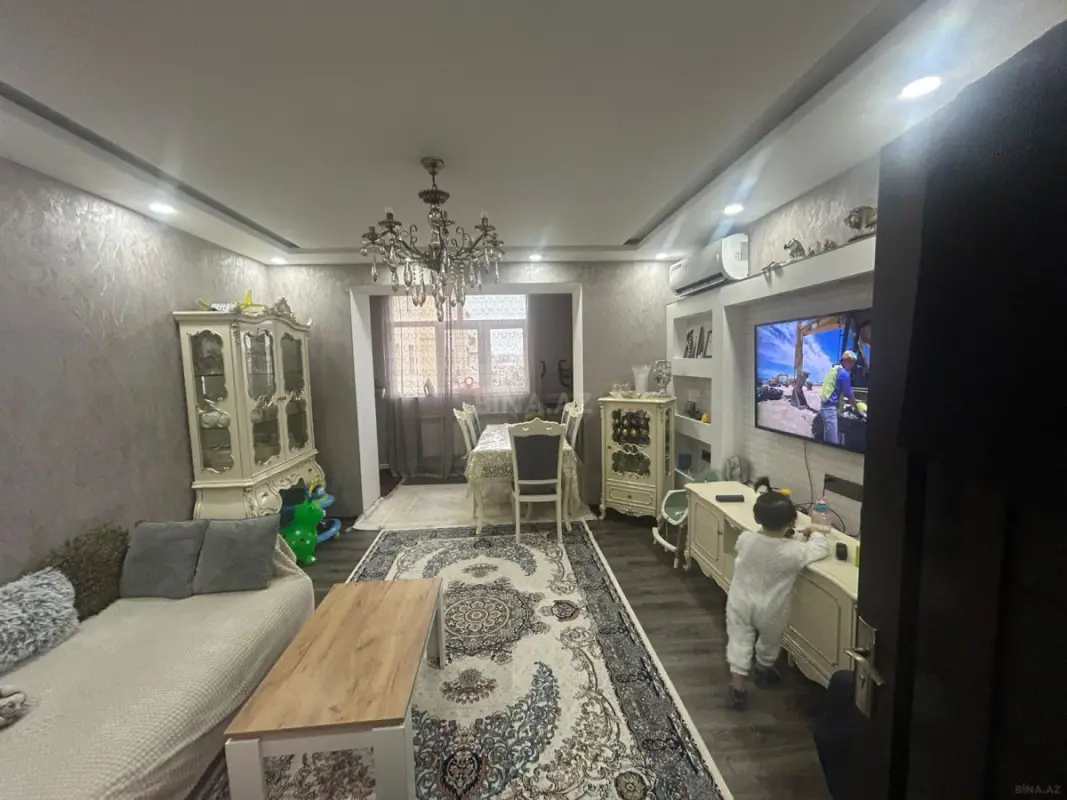 Satılır 2 otaqlı mənzil 70 m²