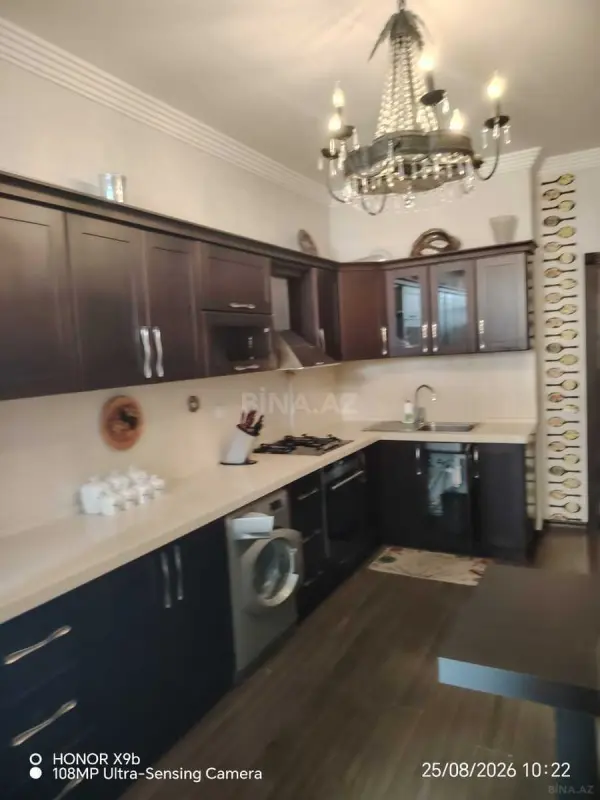 Kirayə verilir 2 otaqlı mənzil 100 m²