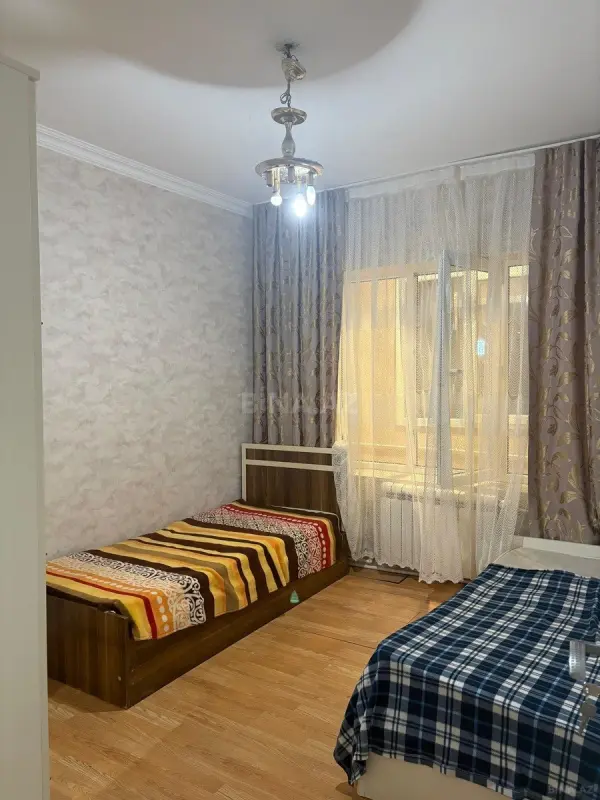 Kirayə verilir 3 otaqlı mənzil 95 m²