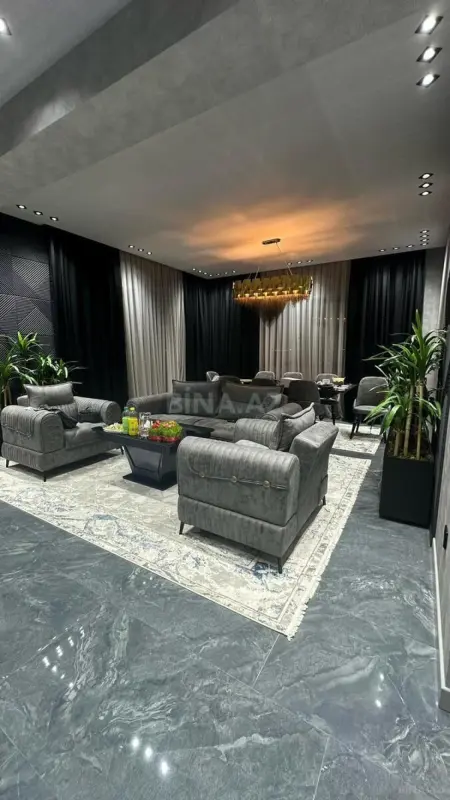 Kirayə verilir 3 otaqlı mənzil 160 m²