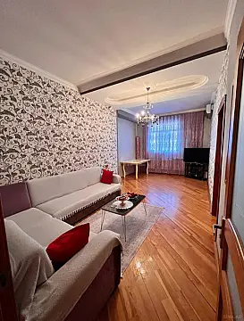 Satılır 3 otaqlı mənzil 70 m² — Bakı 3 otaq 70.00 m²