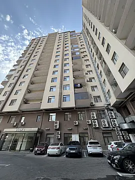 Satılır 3 otaqlı mənzil 145 m² — Bakı 3 otaq 145.00 m²