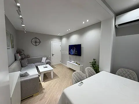Satılır 3 otaqlı mənzil 65 m² — Bakı, Nizami 3 otaq 65.00 m²