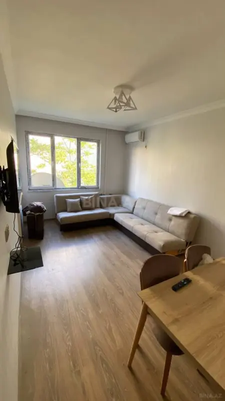 Kirayə verilir 1 otaqlı mənzil 36 m²