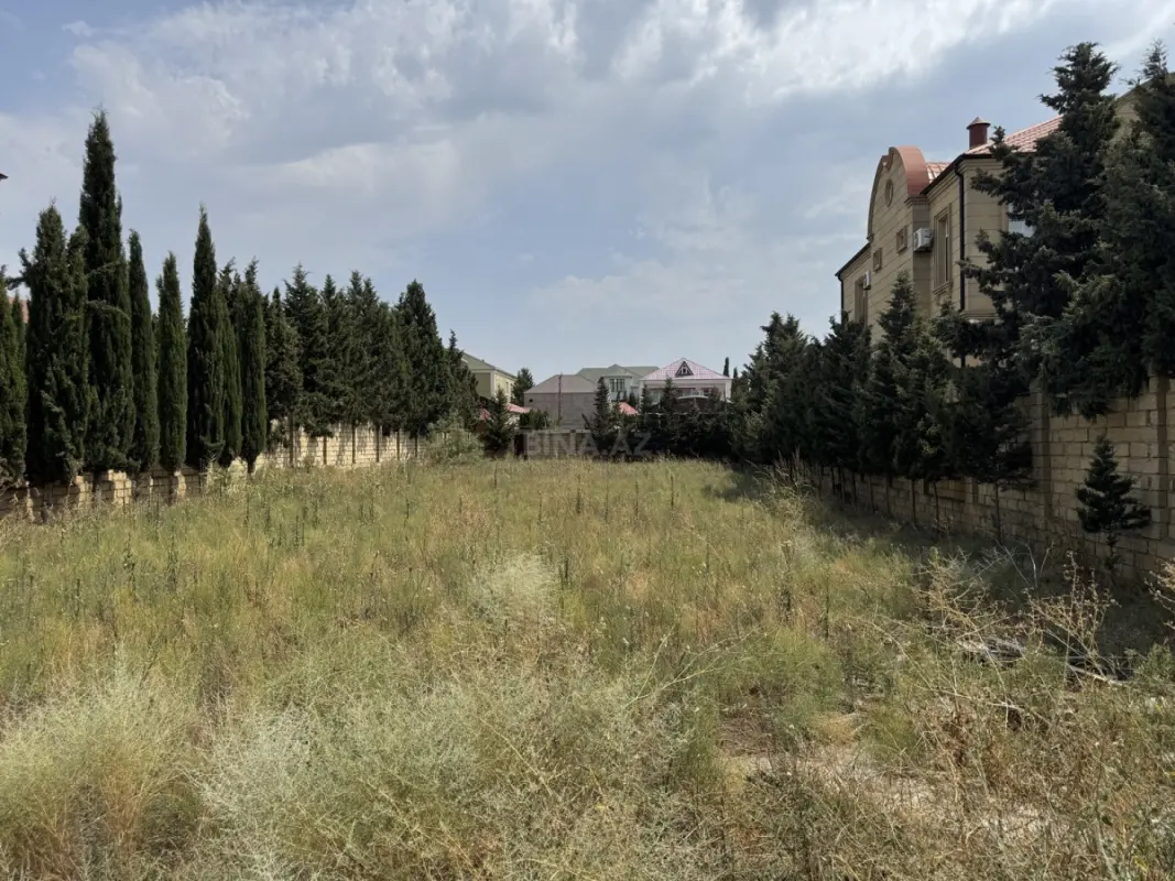 Satılır torpaq sahəsi 12 m²