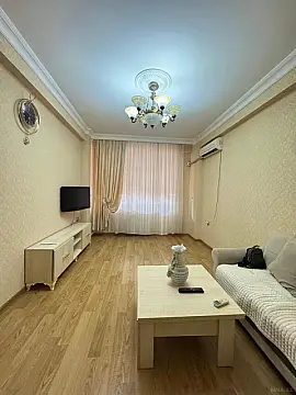 Satılır 2 otaqlı mənzil 60 m² — Bakı, Həzi Aslanov qəs. 2 otaq 60.00 m²