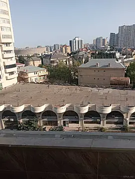 Kirayə verilir 4 otaqlı mənzil 100 m² — Bakı 4 otaq 100.00 m²