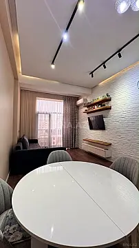 Kirayə verilir 2 otaqlı mənzil 61 m² — Bakı 2 otaq 61.00 m²
