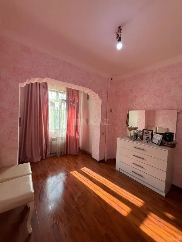 Satılır 3 otaqlı mənzil 85 m²