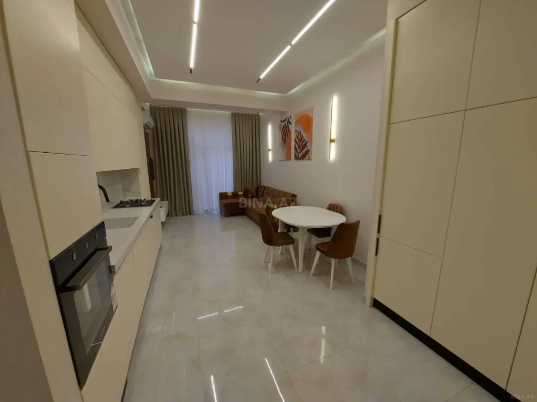 Kirayə verilir 2 otaqlı mənzil 62 m²