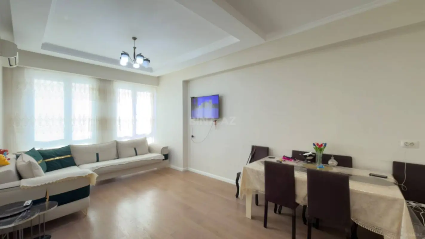 Satılır 2 otaqlı mənzil 49 m²