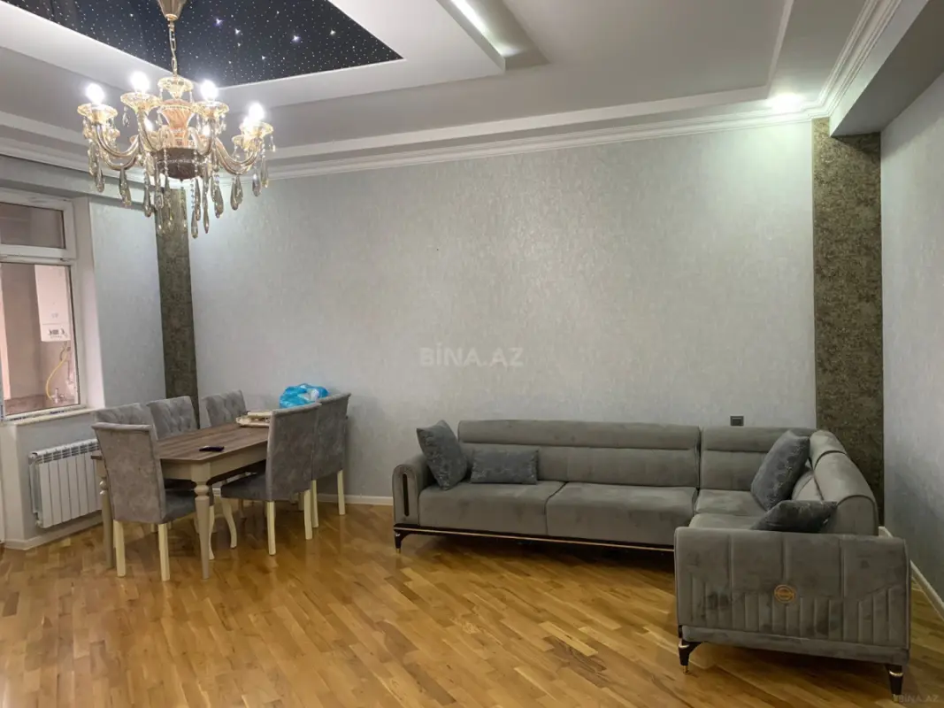 Kirayə verilir 3 otaqlı mənzil 150 m²