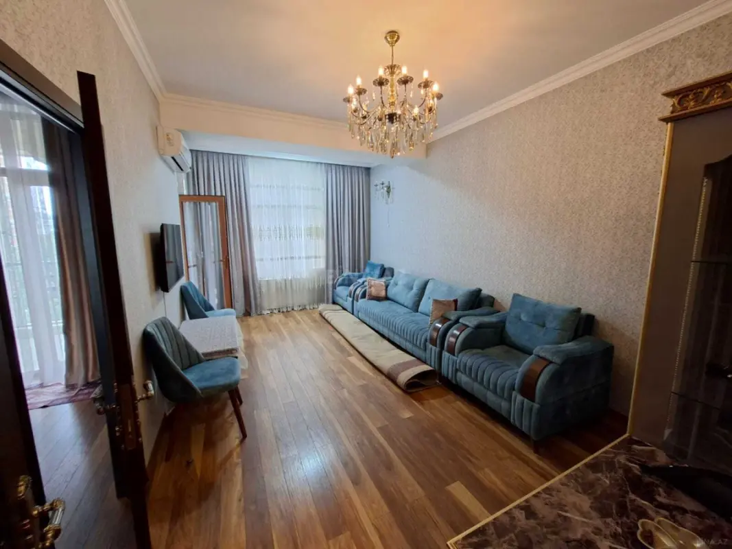 Kirayə verilir 2 otaqlı mənzil 50 m²