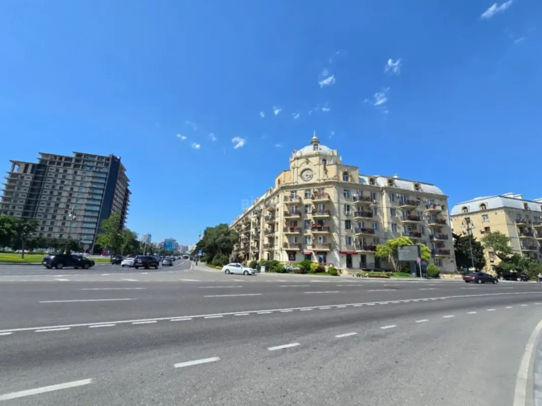Kirayə verilir 3 otaqlı ofis 60 m²