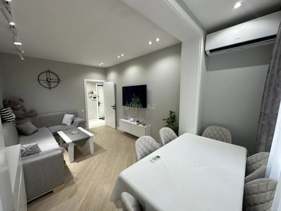 Satılır 3 otaqlı mənzil 60 m²