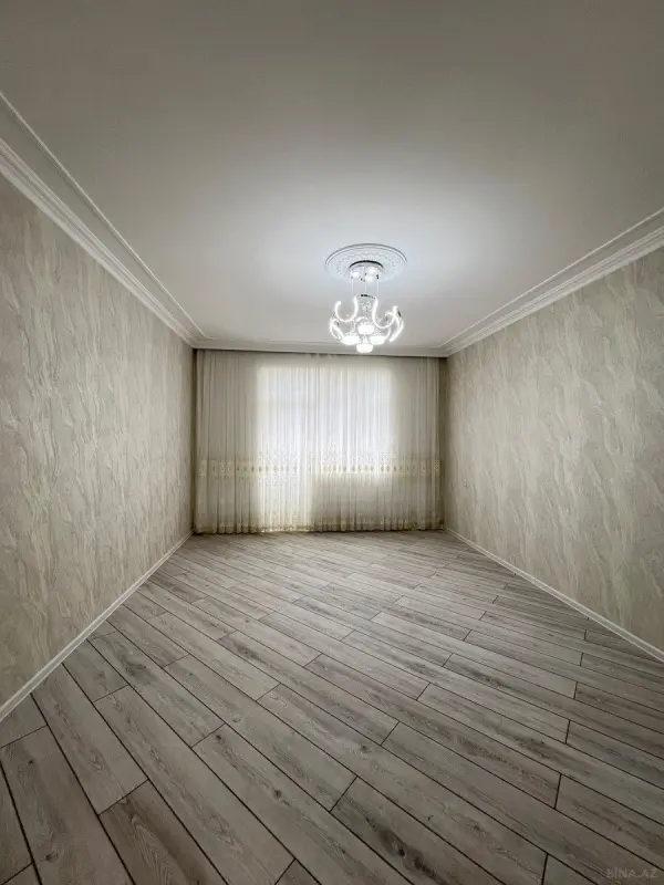 Satılır 3 otaqlı mənzil 94 m²