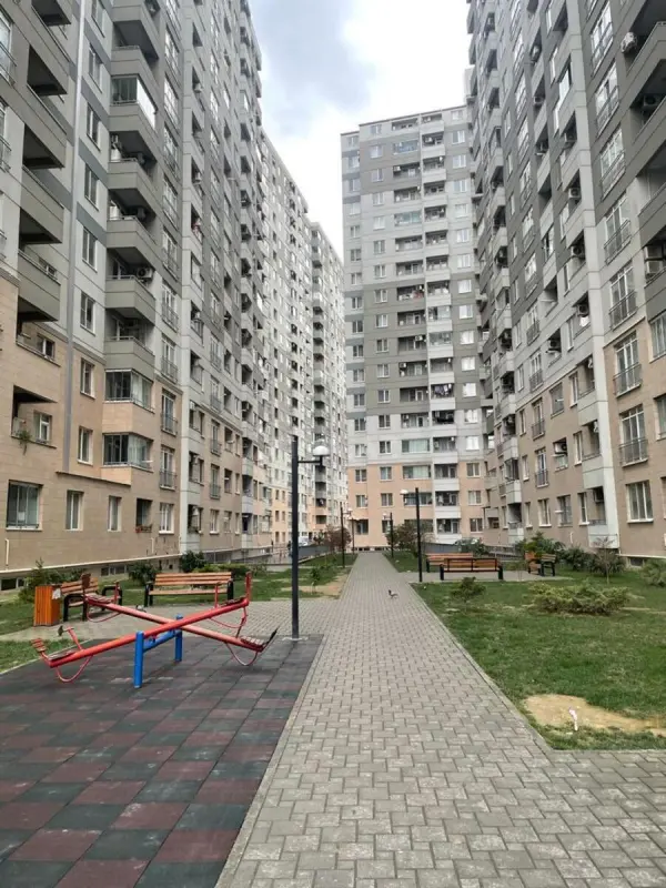 Kirayə verilir 3 otaqlı mənzil 80 m²