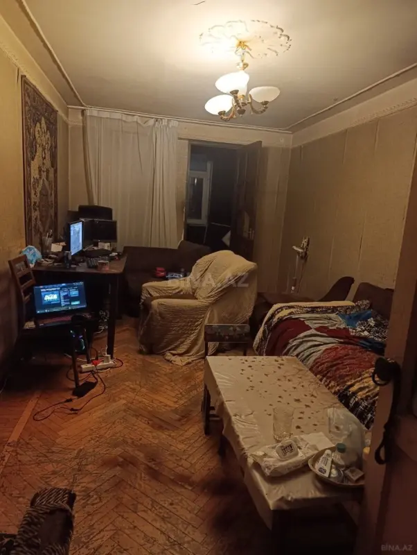 Satılır 2 otaqlı mənzil 52 m²