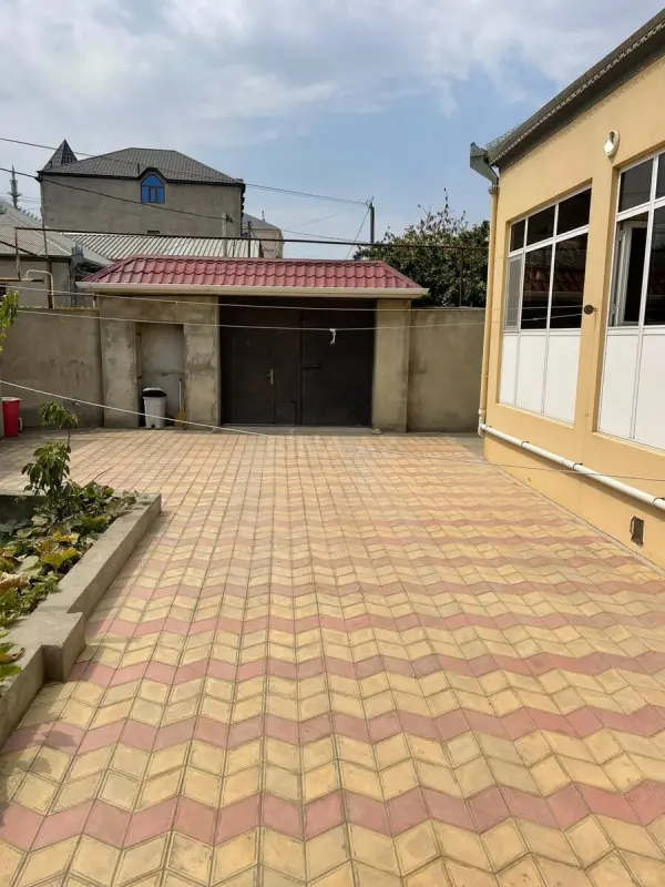 Satılır 3 otaqlı həyət evi 120 m²