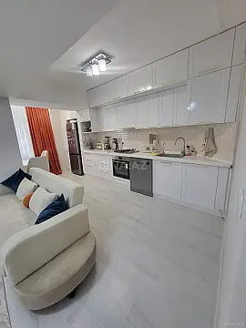 Kirayə verilir 2 otaqlı mənzil 70 m² — Bakı 2 otaq 70.00 m²