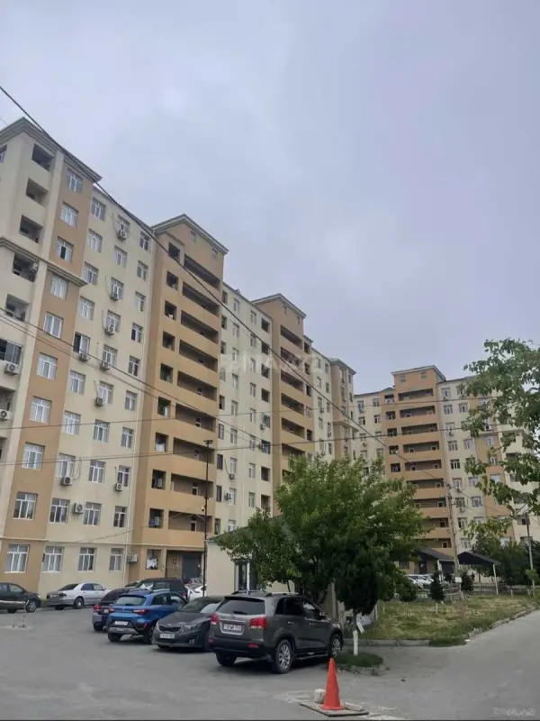 Kirayə verilir 2 otaqlı mənzil 45 m²