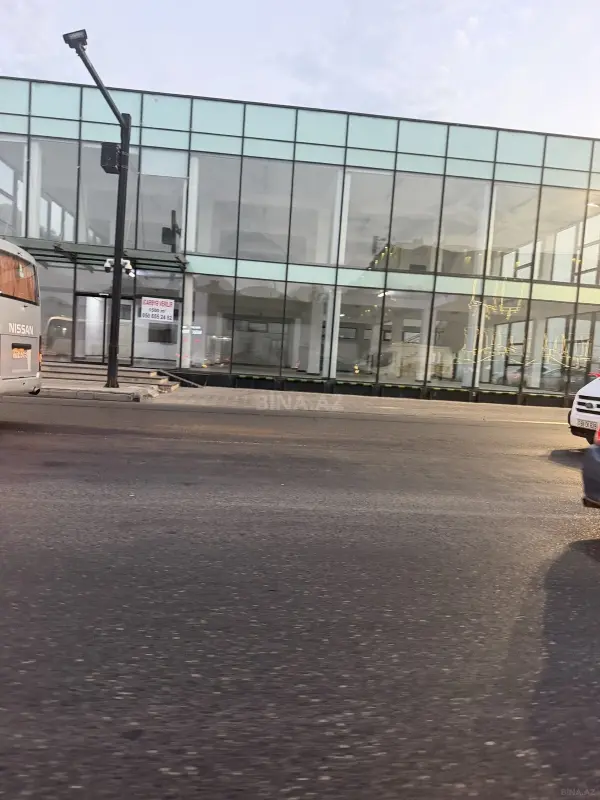 Satılır obyekt 160 m²