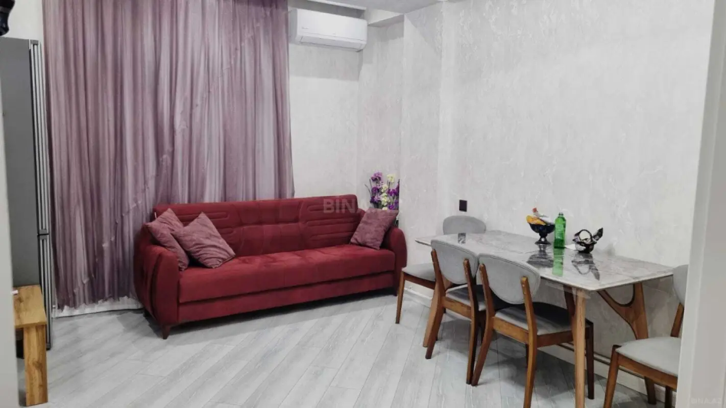 Kirayə verilir 2 otaqlı mənzil 50 m²