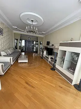 Kirayə verilir 2 otaqlı mənzil 100 m² — Bakı, Yeni Yasamal 2 otaq 100.00 m²