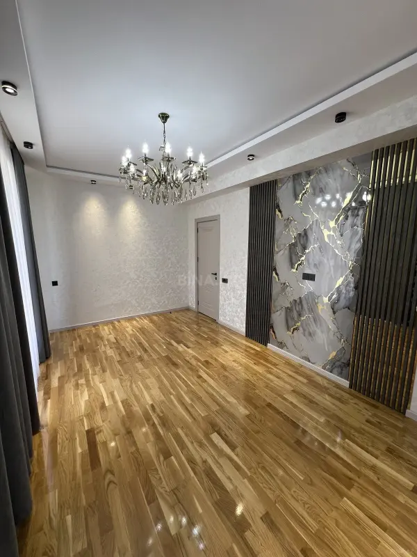 Satılır 3 otaqlı mənzil 88 m²