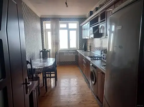 Kirayə verilir 2 otaqlı mənzil 100 m² — Bakı, 8-ci kilometr 2 otaq 100.00 m²