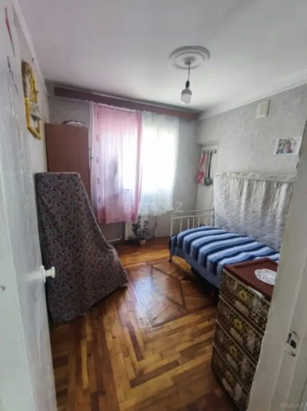 Satılır 3 otaqlı mənzil 79 m²