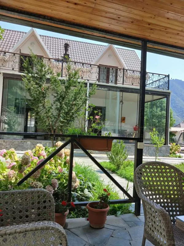 Kirayə verilir 5 otaqlı həyət evi 90 m²
